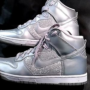 NIKE Hightop sneakers